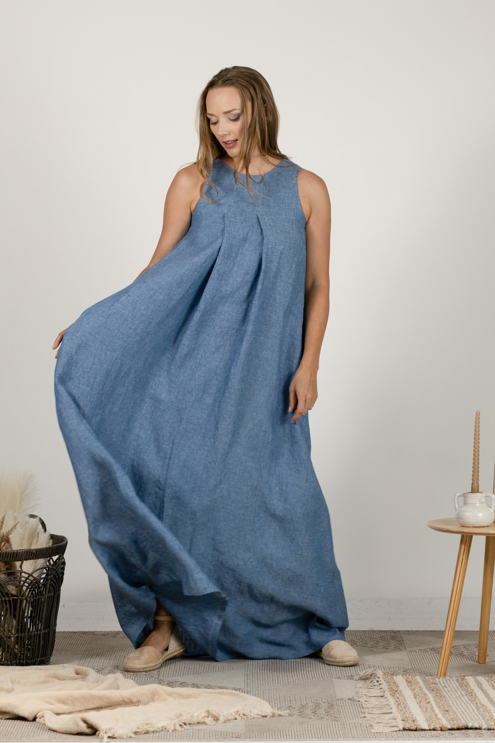 Relaxed fit linen maxi dress
