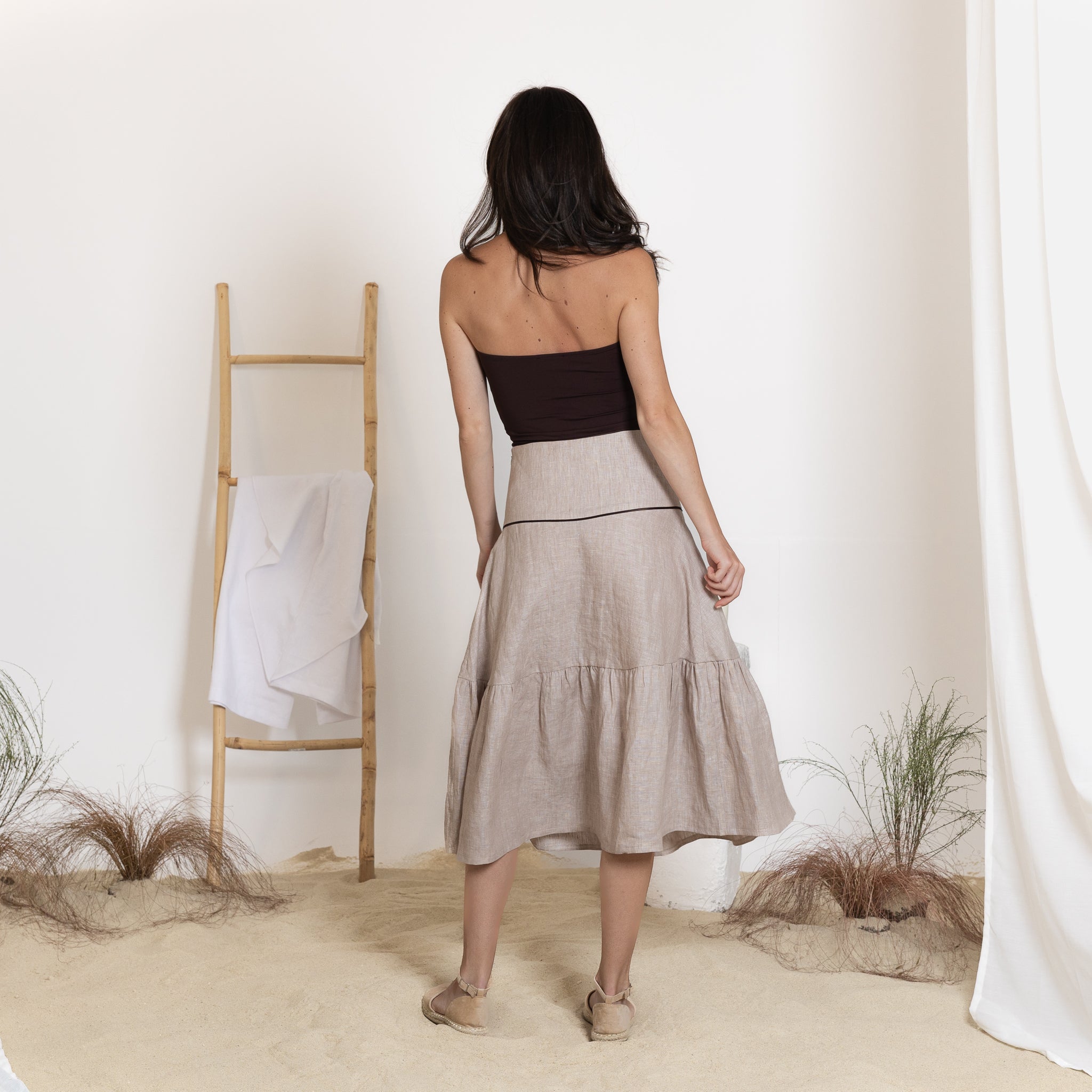Back view of midi linen skirt