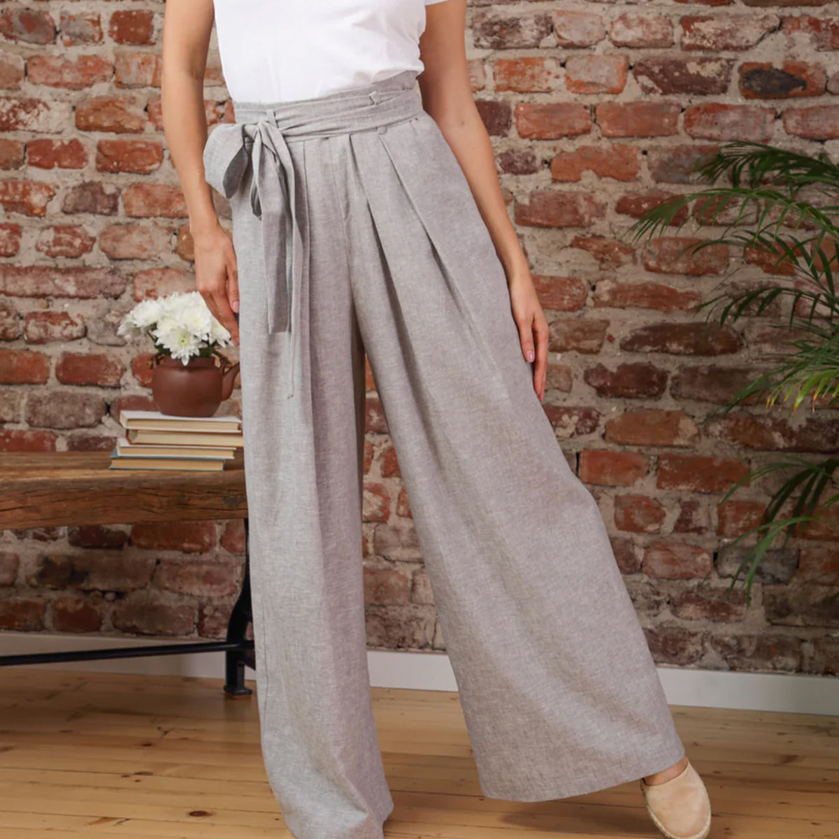 Why Wide Leg Linen Pants Are Perfect For Warm Days?