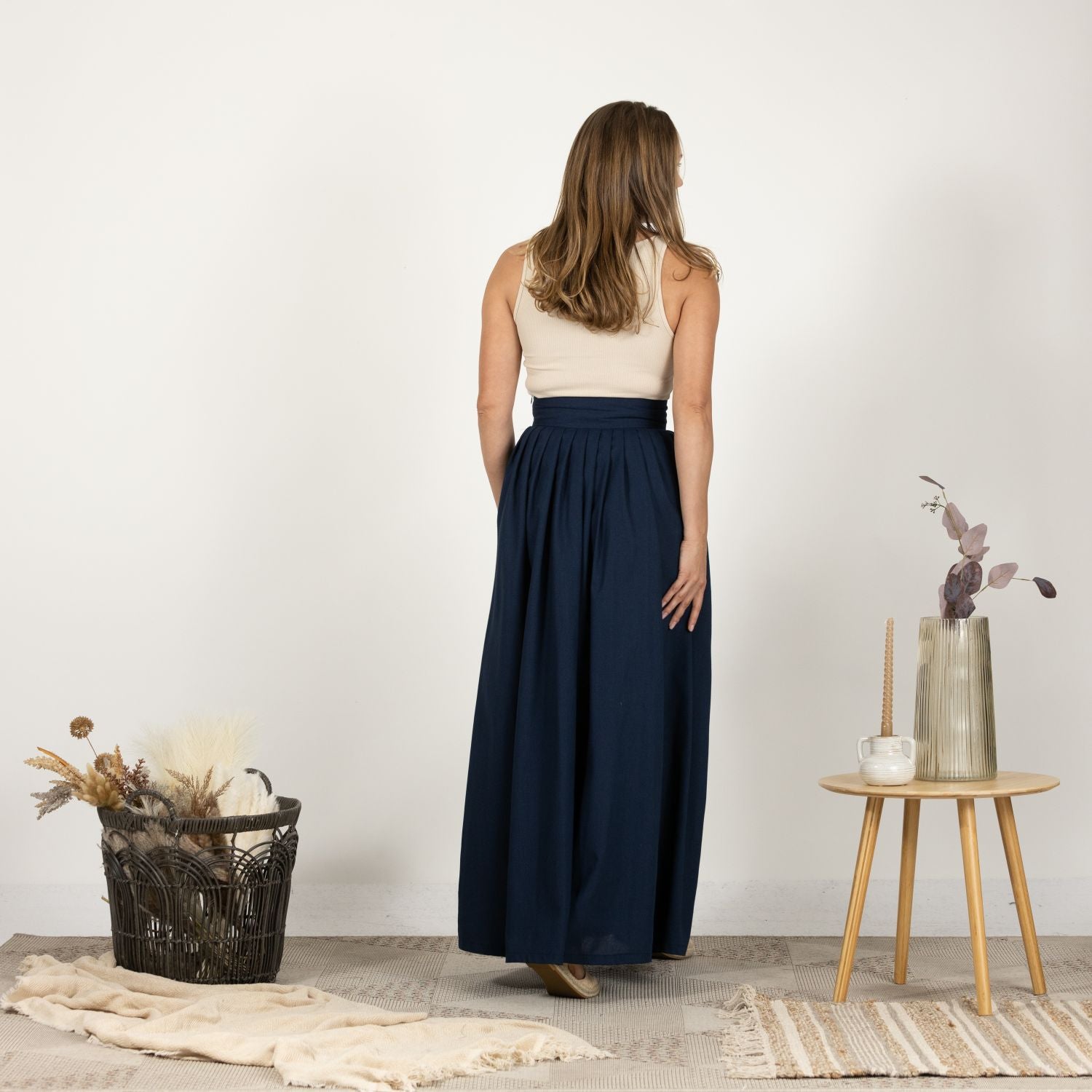 Back view of Pleated linen skirt for women