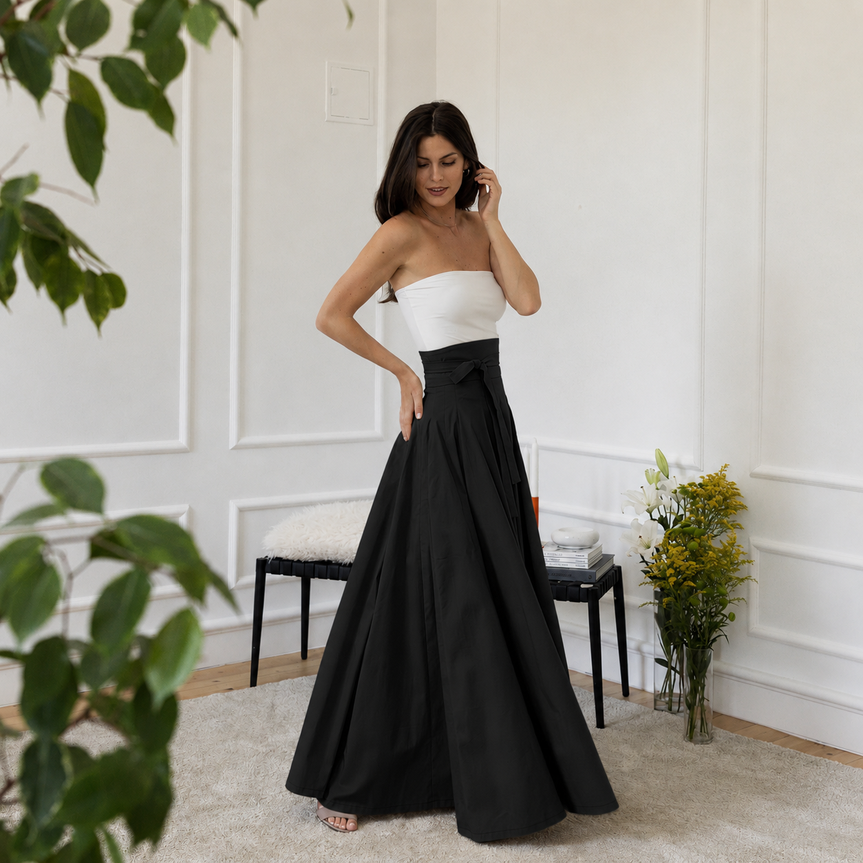 Maxi cotton skirt in black color