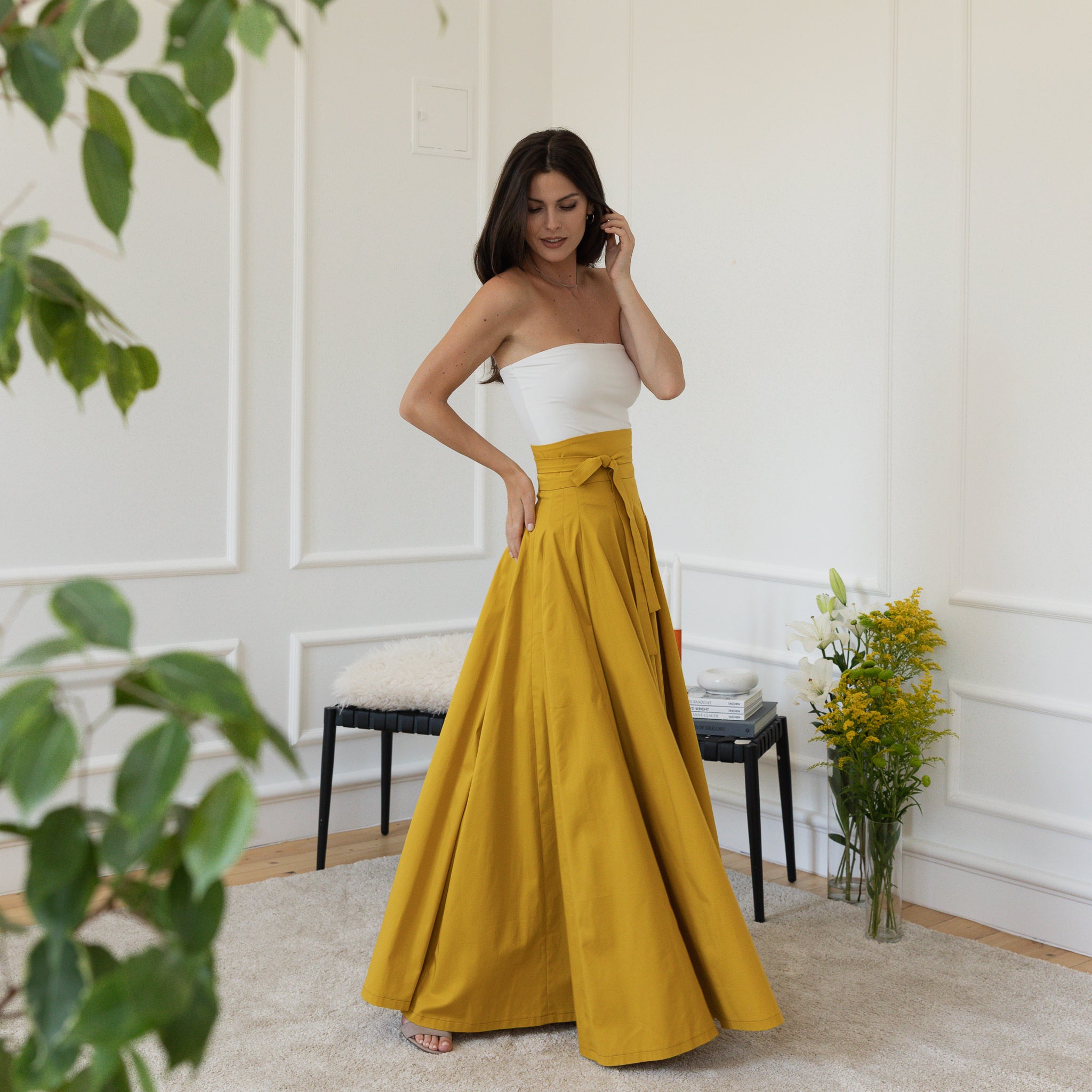 Side view of maxi cotton yellow skirt