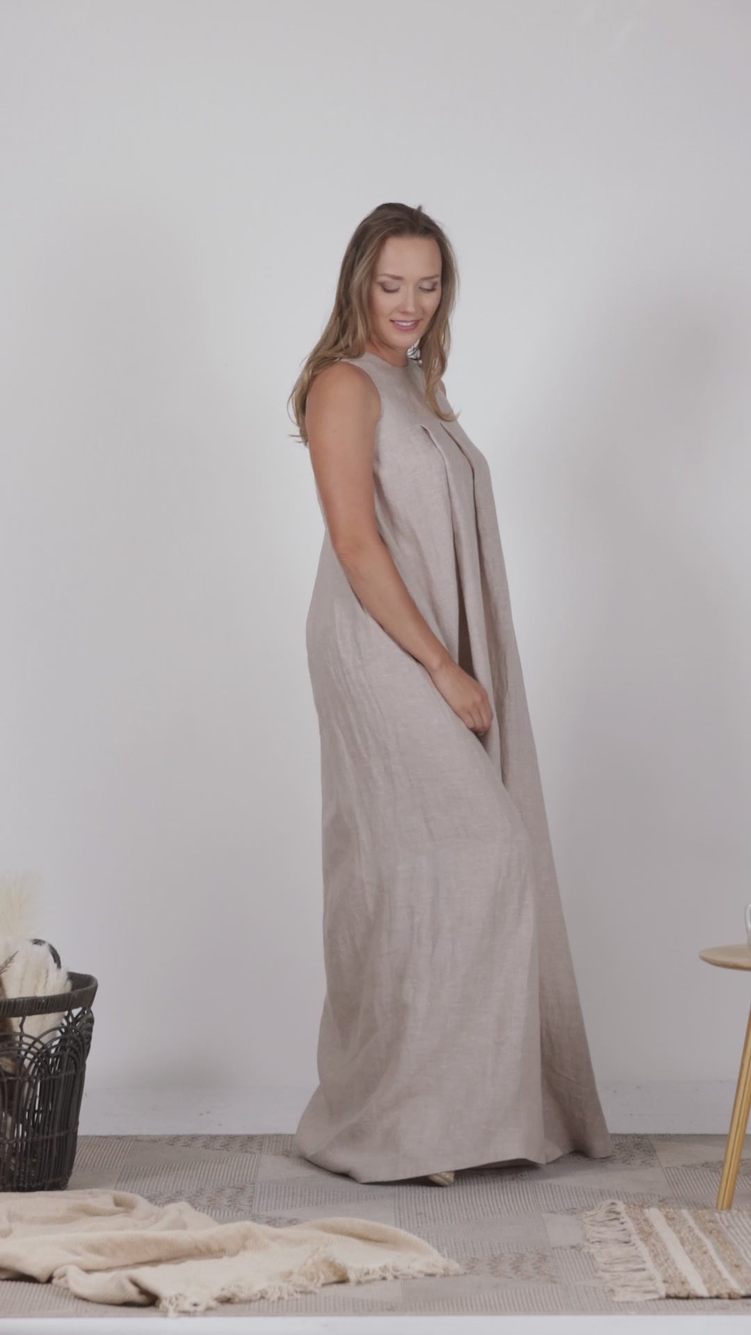 Complete design of Long linen summer dress with flow