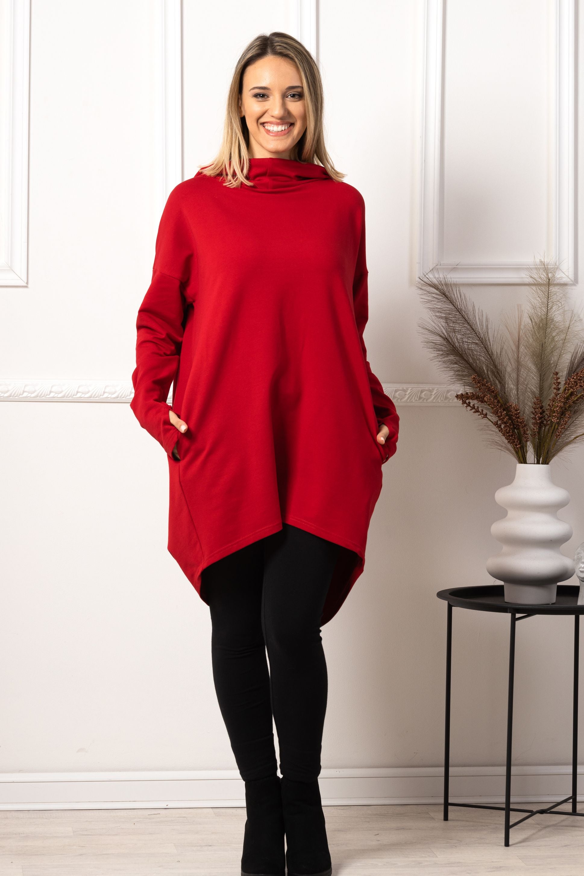 Loose cotton hoodie with pockets