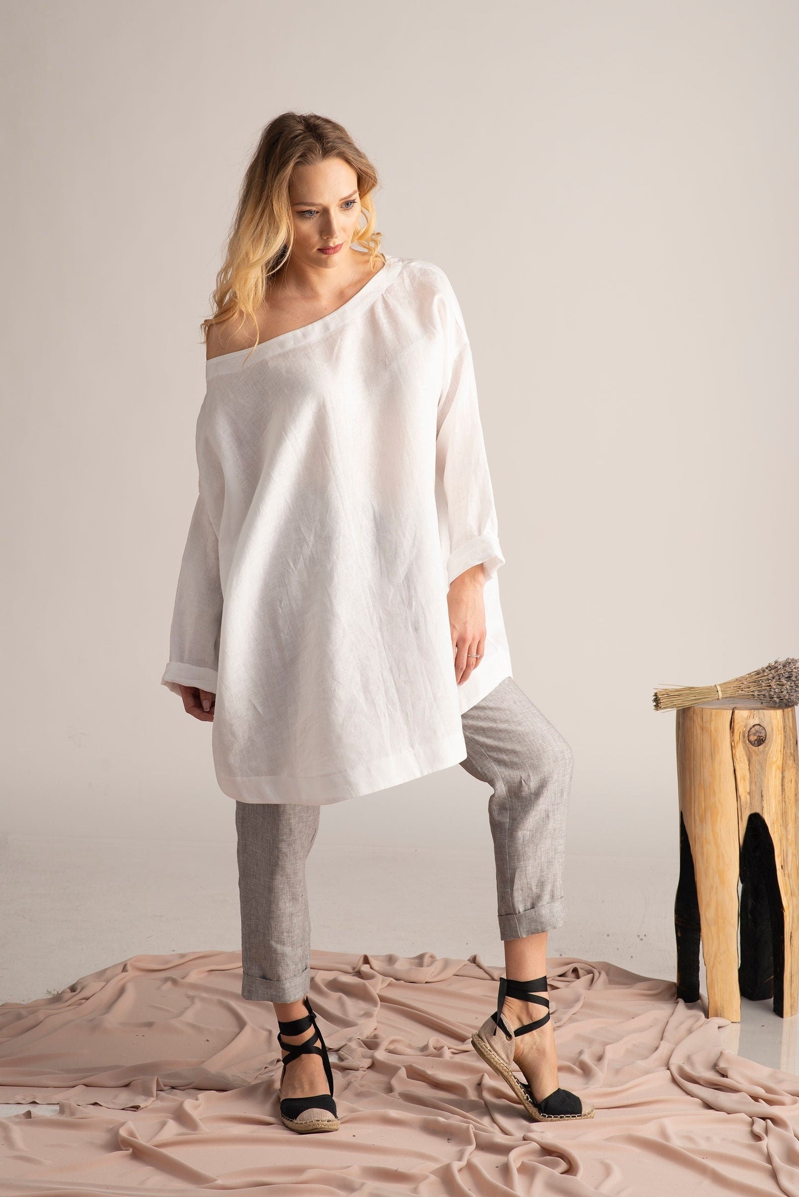 Off shoulder linen tunic for women

